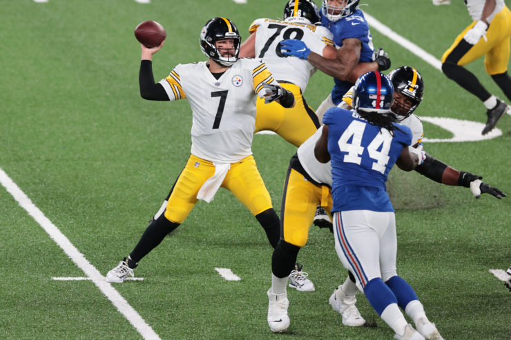 %0ABen+Roethlisberger+starts+in+his+first+game+since+Week+2+in+2019.%0A-+Photo+by+Essentially+Sports
