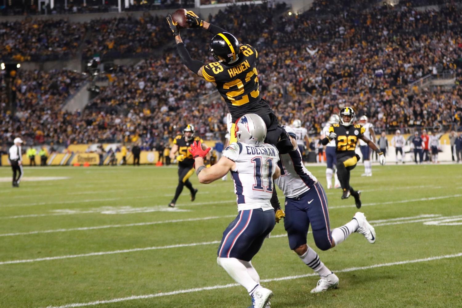 The Pittsburgh Steelers are still alive after last-minute 16-13